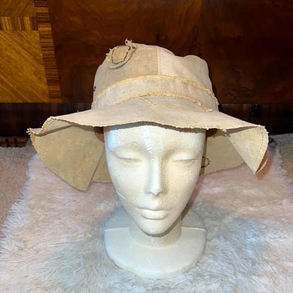 THE REAL DEAL BRAZILIAN TARP HAT - Picture 1 of 4